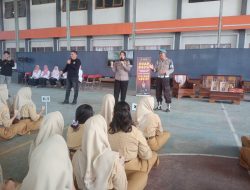 Satresnarkoba Polres Kediri Melaksanakan Kegiatan Penyuluhan di SMAN 1 Gurah