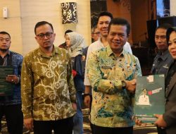 Disdagin Gelar Sosialisasi Verifikasi Persyaratan Standar Kegiatan Usaha.