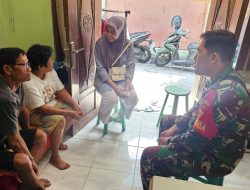 Ciptakan Kedekatan dengan Warga, Babinsa Tipes Rutin Komsos