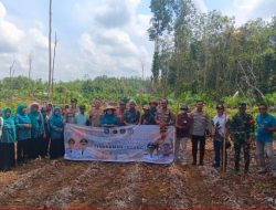 Kapolres Bangka Barat: “Alam Kita Sudah Baik, Tinggal Bagaimana Kita Mengelolanya dengan Bijak” Polres dan Desa Pangek Sulap Lahan 1,5 Hektare Jadi Kebun Jagung Produktif
