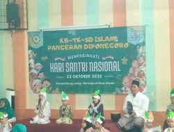 Polsek Banyumanik Laksanakan Pengamanan Pawai Hari Santri Nasional 2025
