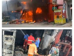 Tiga Bangunan di Pekan Dolok Masihul Ludes Terbakar.