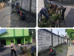 Babinsa Joyotakan Pelopori Kerja Bakti Di Warga Binaannya
