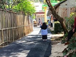 Pengaspalan Jalan Desa Pakembaran Permudah Akses Warga