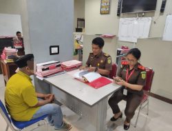 Polres Dompu Limpahkan Tersangka Narkotika Ke Kejaksaan Negeri Dompu.