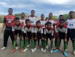 Tim Sepak Bola SMPN Satap Kembo Siap Berlaga di Perempat Final Turnamen Dalam Rangka Hari Guru.