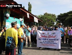 Jalan Sehat Semarak HUT PGRI dan Hari Guru Nasional ke-80 Warnai Alun-Alun Tastura