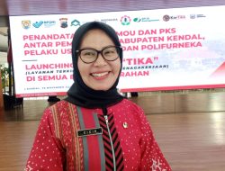 Kepala Dinas Perindustrian dan Tenaga Kerja (Disperinaker) dan Pemeritahan Kabupaten Kendal, Penandatanganan MoU dengan Pelaku Usaha di Pendopo