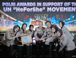 Kapolda Jabar Terima Penghargaan Polri Awards “HeForShe” dari Kapolri