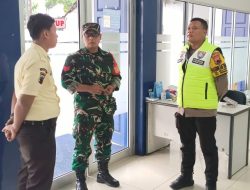Selipkan Pesan Ciptakan Keamanan Lingkungan, Babinsa Kratonan Sambangi Security