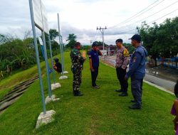Babinsa Joyotakan, Bhabinkamtibmas dan Linmas Patroli dan Sambangi Pintu Air Plalang