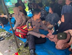 Polisi Gelar Pelayanan Kesehatan Proaktif bagi Pengungsi Longsor Arjasari