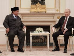 Bertemu Prabowo, Putin Sebut Rusia Siap Bantu Indonesia di Bidang Energi Nuklir