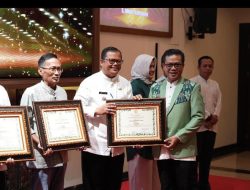 Kang DS Serahkan SAKIP Award 2025, Dorong Inovasi dan Akuntabilitas Pemerintahan.
