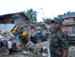 Cerita Personel TNI Sertu Giman saat Berenang Tembus Banjir Bandang Selamatkan Bayi 1 Bulan Pakai Baskom