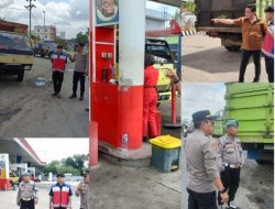Kapolsek Blambangan Umpu Tertibkan Antrian di SPBU Bumi Ratu