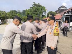 Kapolres Sumba Barat Sampaikan Ucapan Selamat Natal, Pererat Kebersamaan Personel