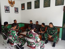 Laksanakan Binter Dengan Humanis, Arahan Danramil 04/Jebres Dalam Apel Pagi Kepada Seluruh Anggota