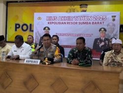Rilis Akhir Tahun 2025, Kapolres Sumba Barat Ungkap Tren Kejahatan dan Imbauan Jelang Tahun Baru