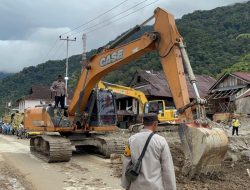 Pulihkan Insfrastruktur & Akses, Pembangunan Jembatan Bailey dan Armco di Sumbar-Sumut Terus Berlanjut