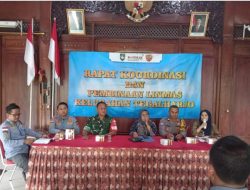 Tak Kenal Libur, Babinsa Hadiri Rapat Koordinasi Awal Tahun Bersama Limnas Dan Bhabinkamtibmas