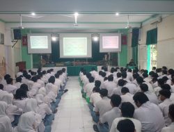 Danramil 02/Banjarsari Sosialisasi Persami KKRI di SMAN 1 Surakarta, Wujudkan Generasi Muda Disiplin Dan Berjiwa Kepemimpinan